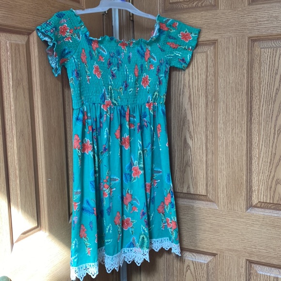 Off the shoulder babydoll shirt dress. - Picture 3 of 3